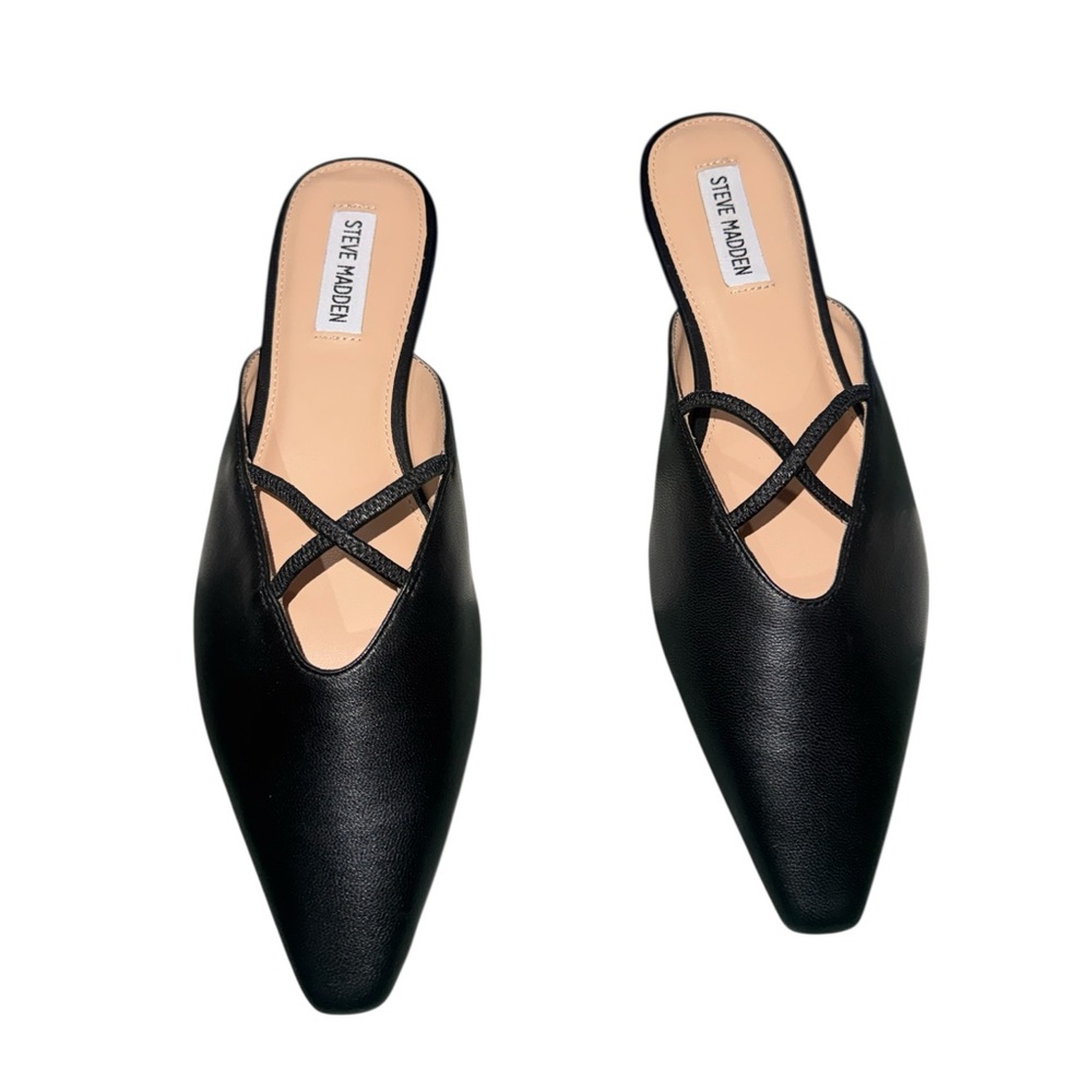 NEW  Pammie Mule (Women) 8M, BLACK LEATHER Slip On